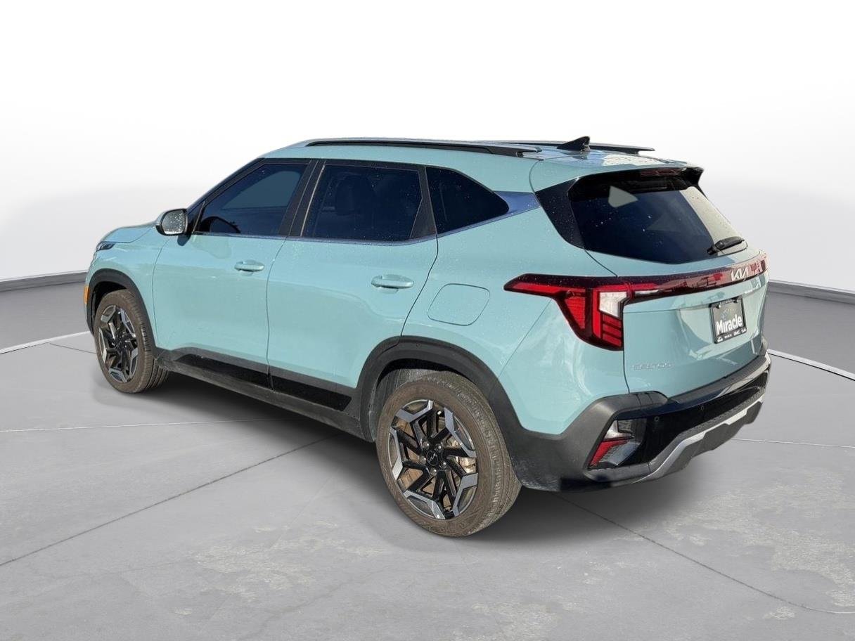 Used 2025 Pluton Blue Kia SX image 2