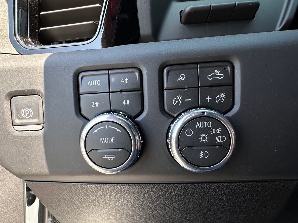 2026 GMC Sierra 2500HD AT4X - Photo 34