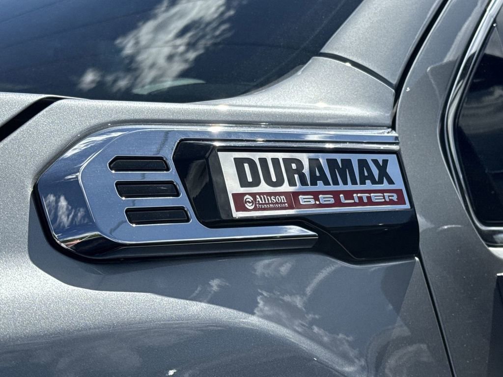 Used 2025 Sterling Metallic GMC Denali image 35