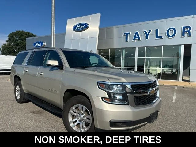 2016 Chevrolet Suburban 4WD 1500 LT's photo