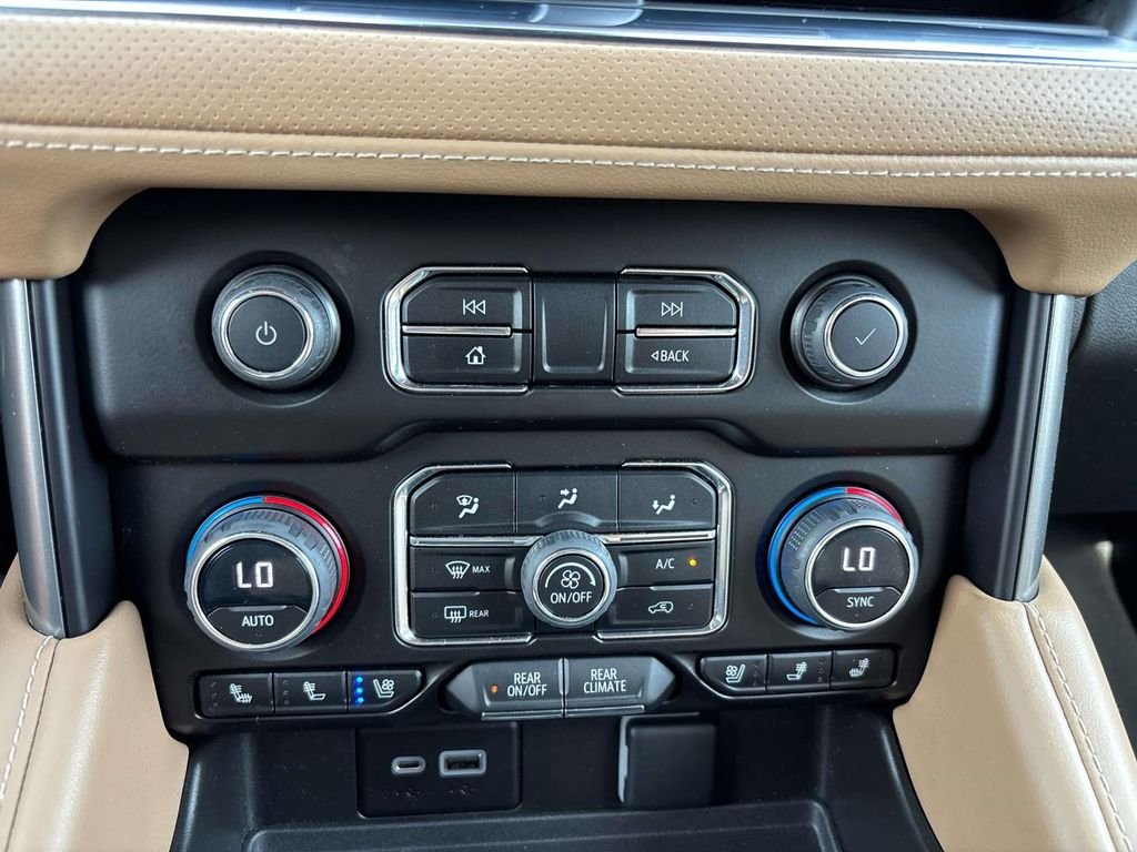 Used 2023 Beige Chevrolet Premier image 33