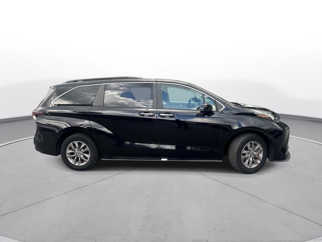 Used 2024 Midnight Black Metallic Toyota XLE image 5