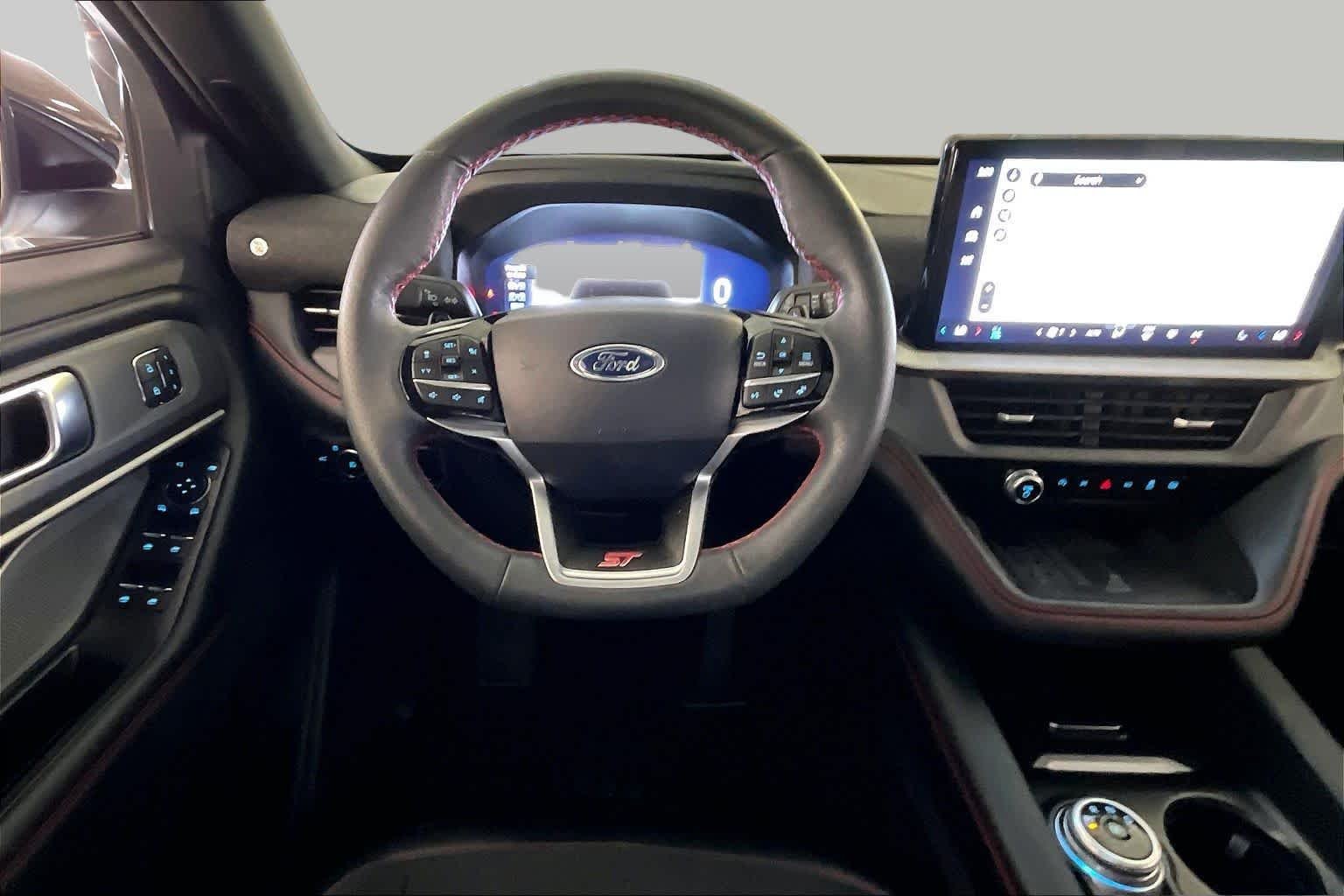 2025 Ford Explorer 5