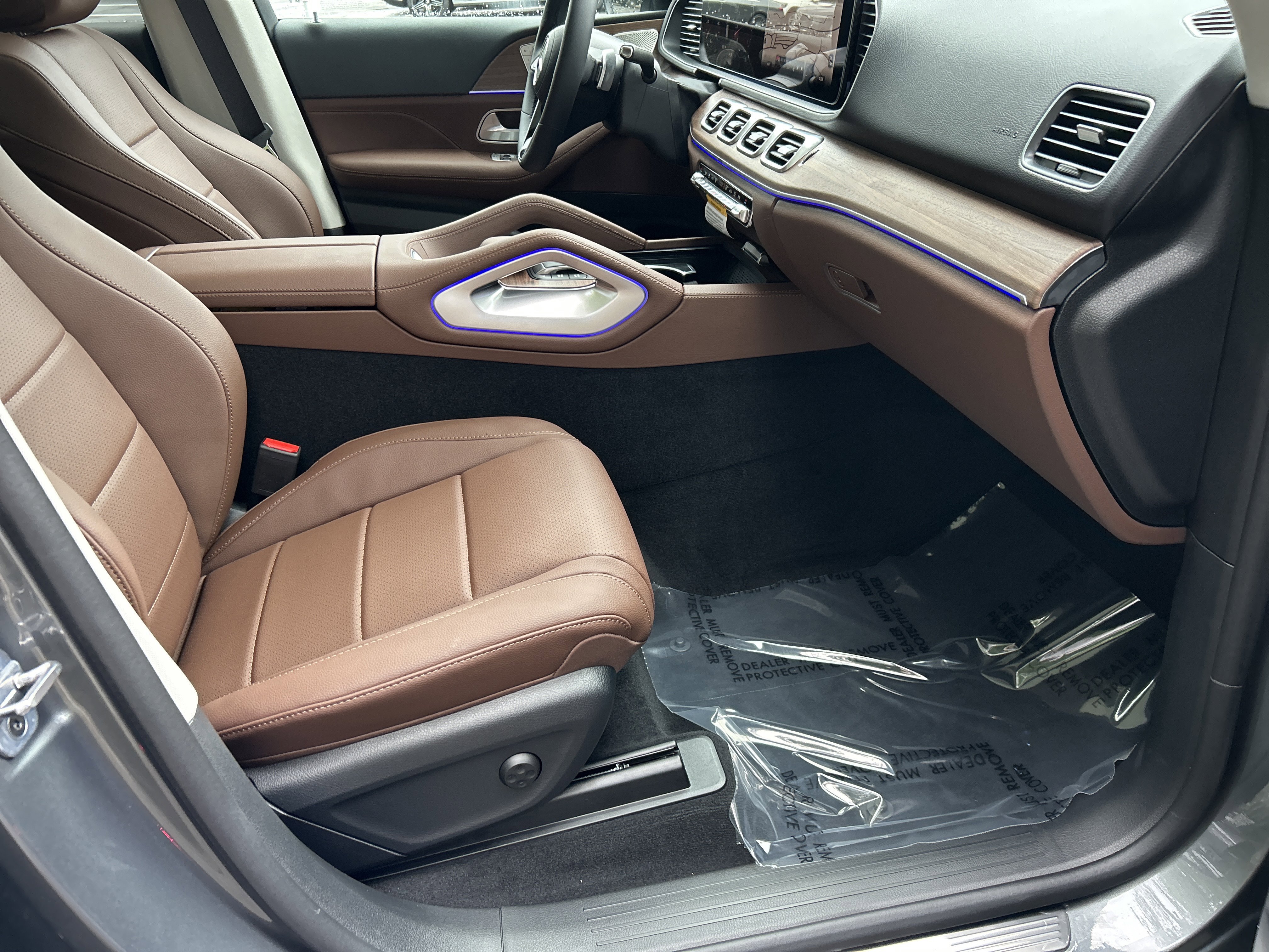 New 2026 Selenite Grey Metallic Mercedes-Benz GLE 350 4MATIC® SUV image 43
