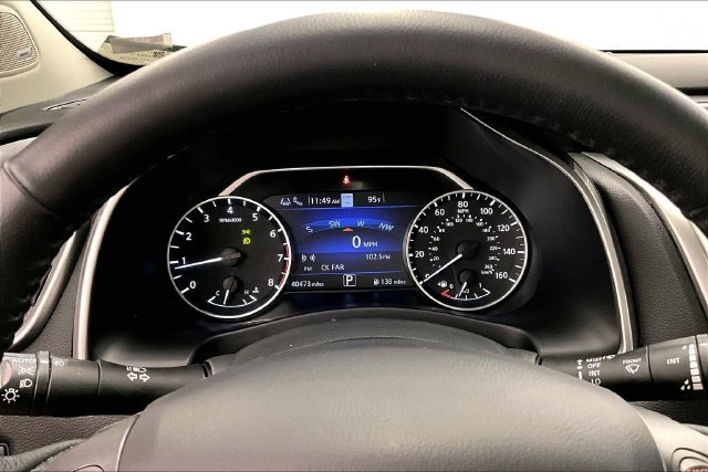 Used 2023 Boulder Gray Pearl Nissan SL image 28