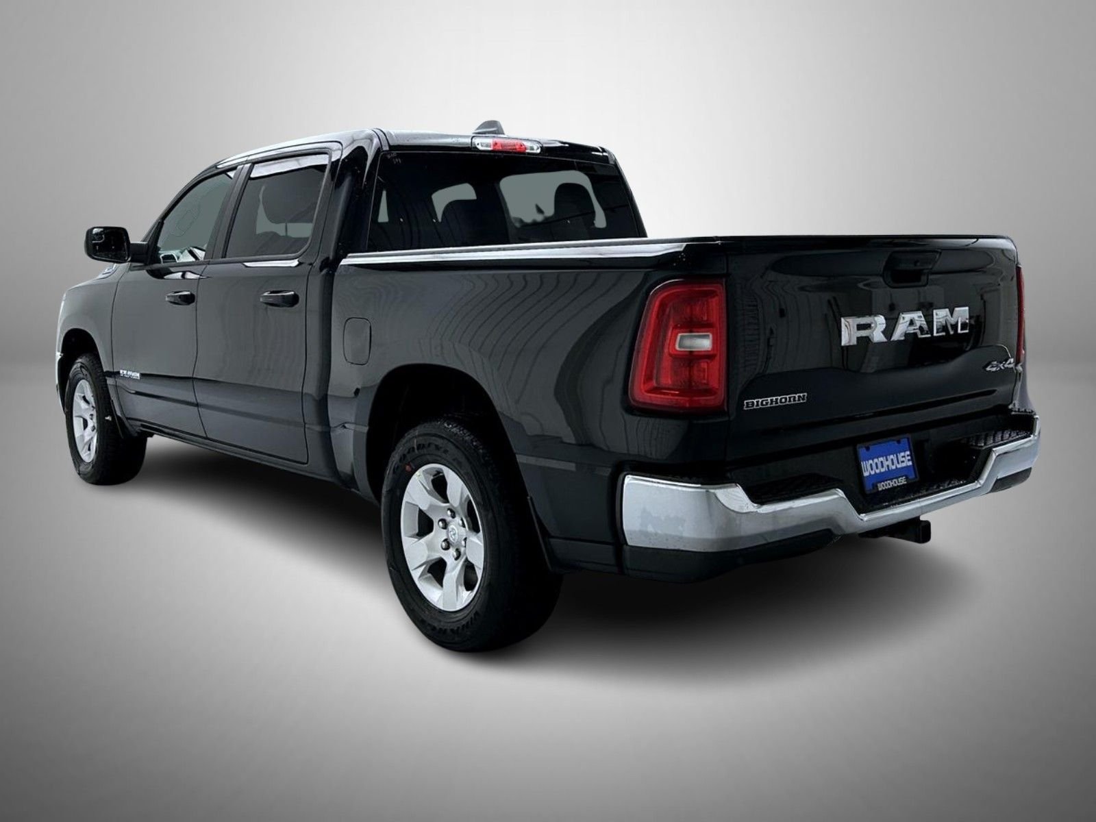 New 2026 Diamond Black Crystal Pearl-Coat Exterior Paint RAM Big Horn/Lone Star image 7