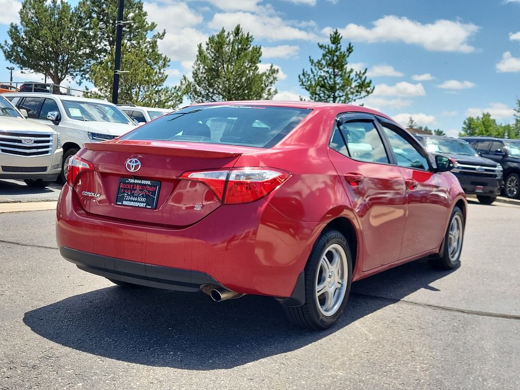 Used 2016 Red Toyota S image 4