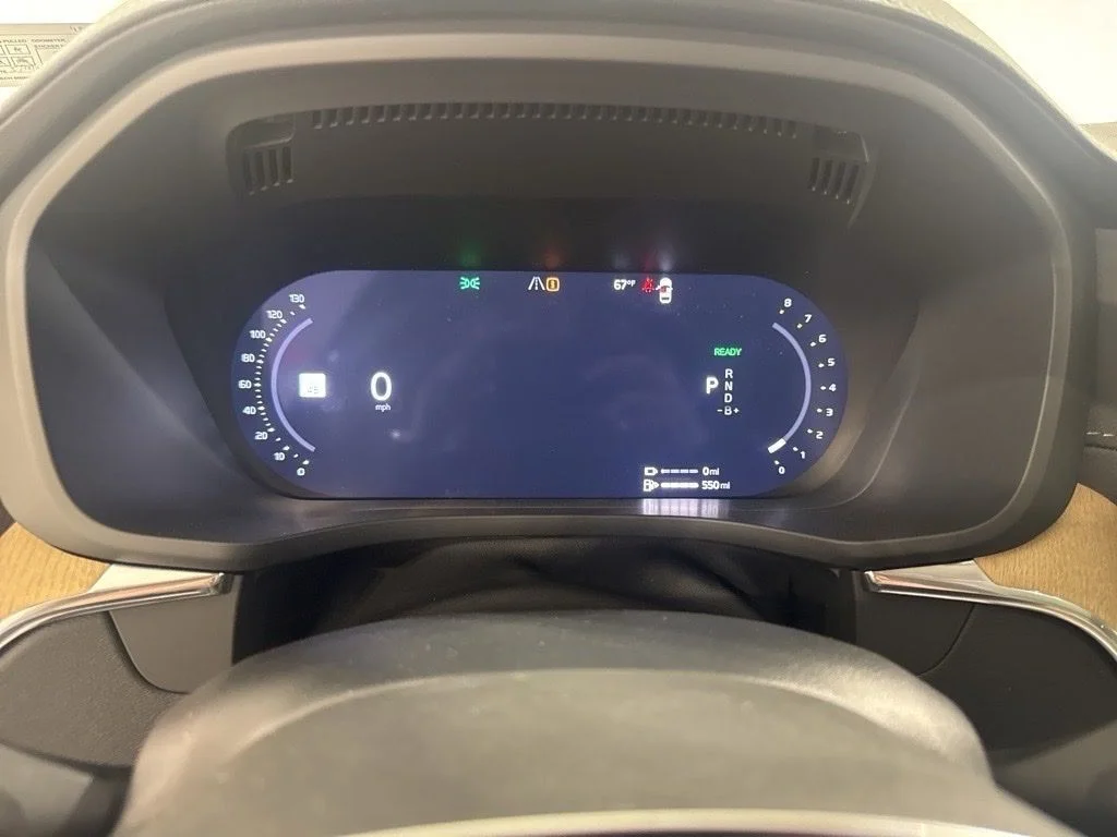 New 2026 Onyx Black Metallic Volvo T8 Ultra image 12