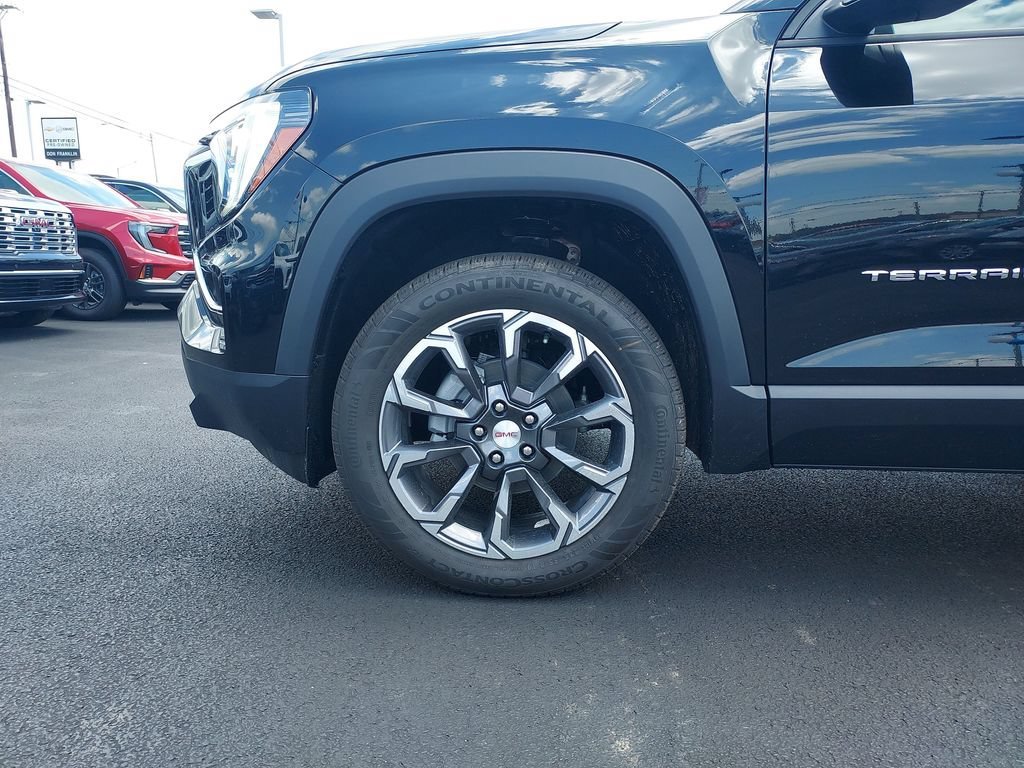 New 2027 Ebony Twilight Metallic GMC AWD Elevation image 25