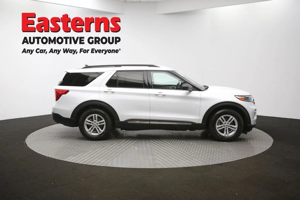 Used 2023 White Ford XLT image 43