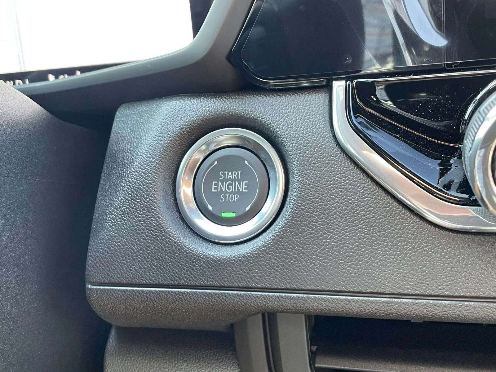 New 2026 Summit White Chevrolet Trail Boss image 25