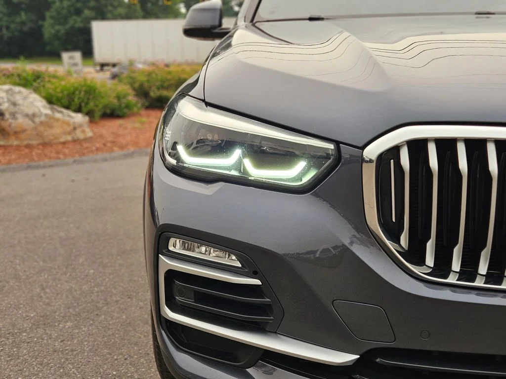 Used 2020 Arctic Grey Metallic BMW xDrive40i image 9