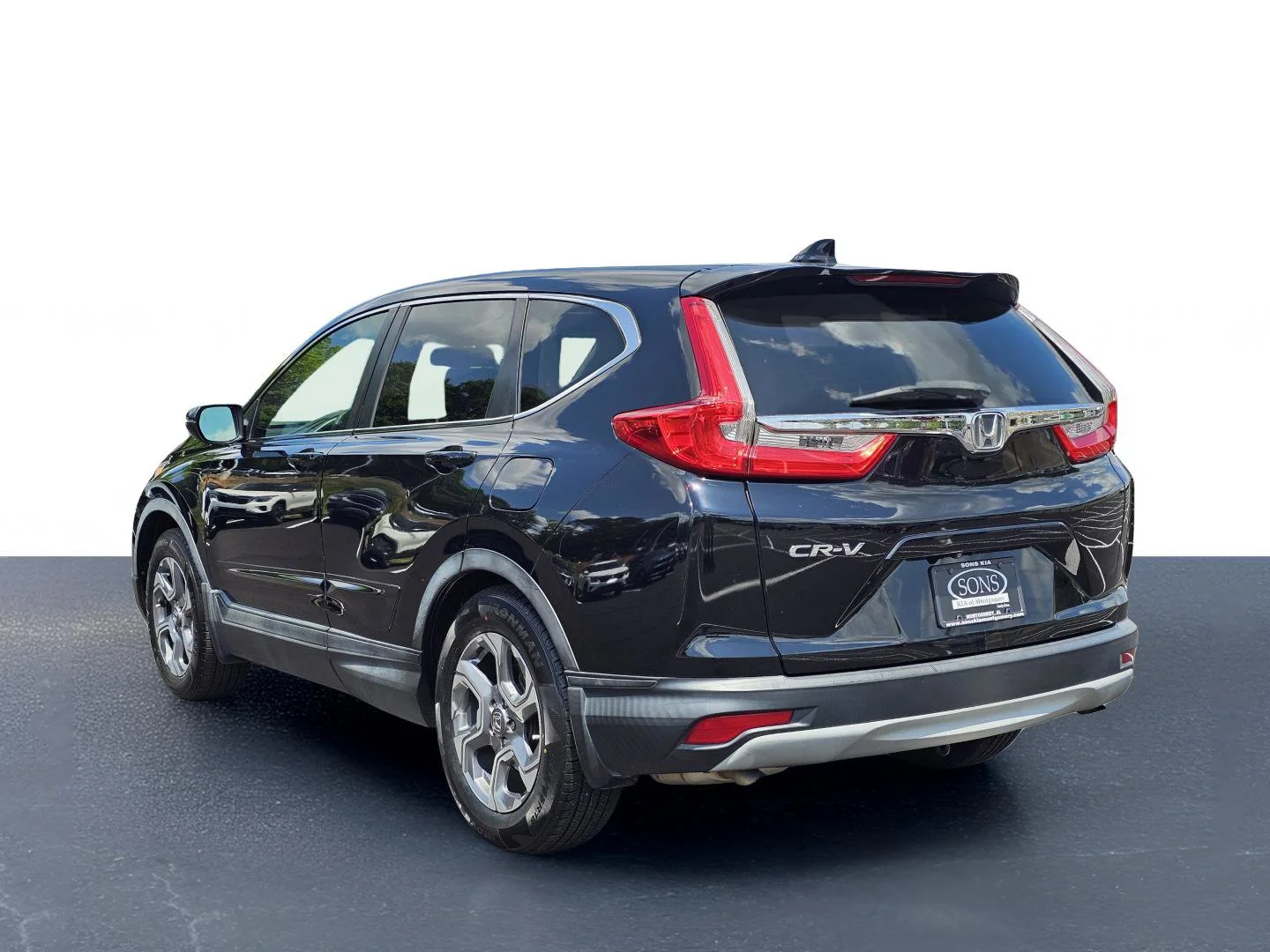 Used 2018 Crystal Black Pearl Honda EX-L image 22