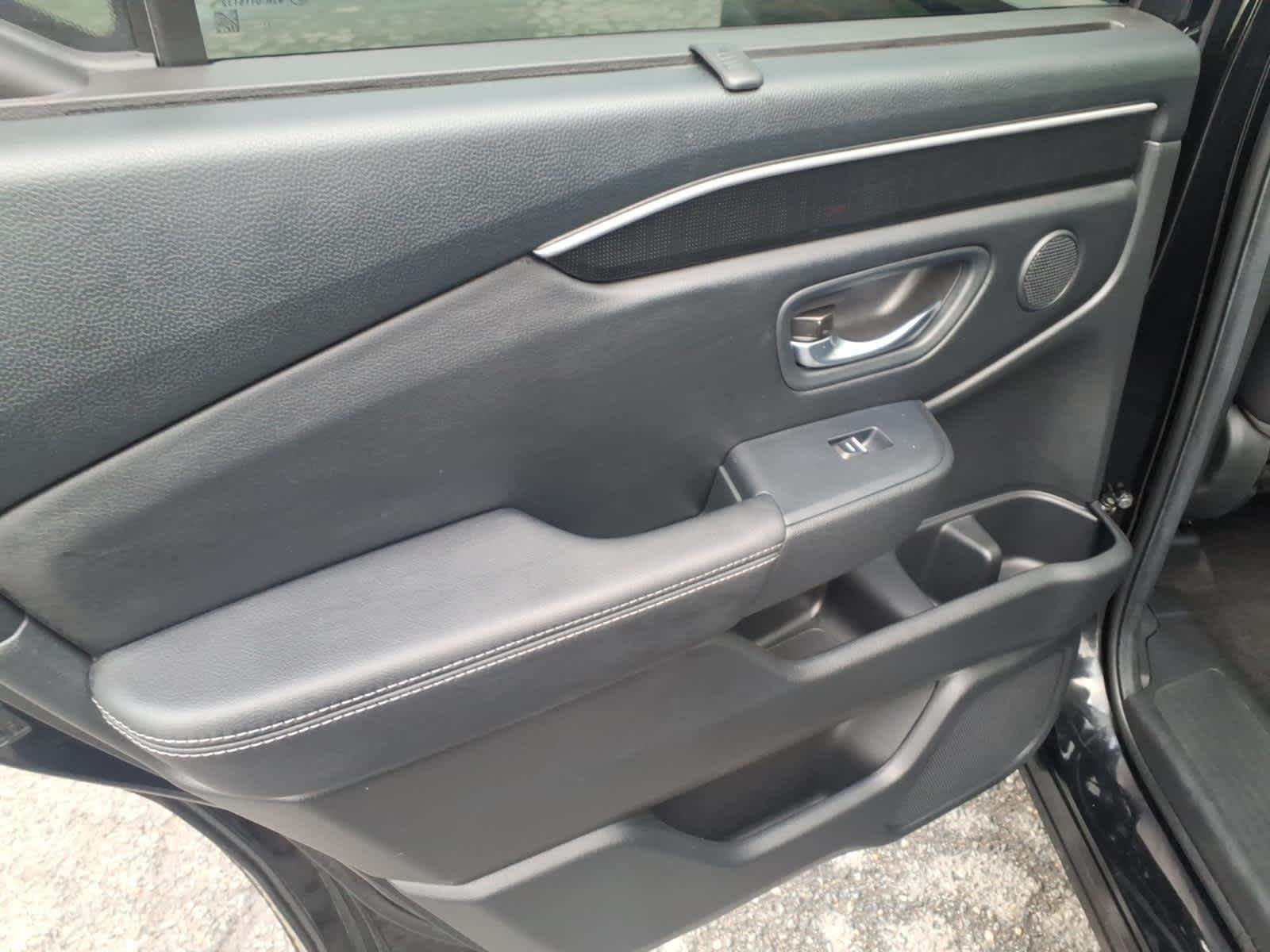 2023 Honda Pilot Elite - Photo 11
