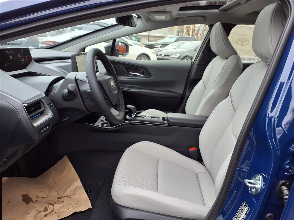 New 2026 Reservoir Blue Toyota  XLE image 13