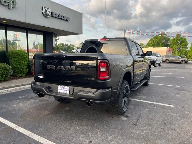 New 2026 Diamond Black Crystal Pearl-Coat Exterior Paint RAM Rebel image 3