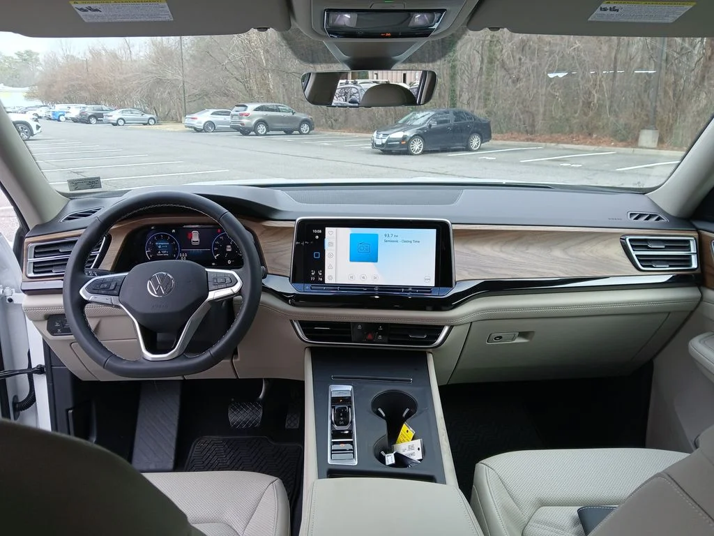 New 2026 White Volkswagen 2.0T SE image 12