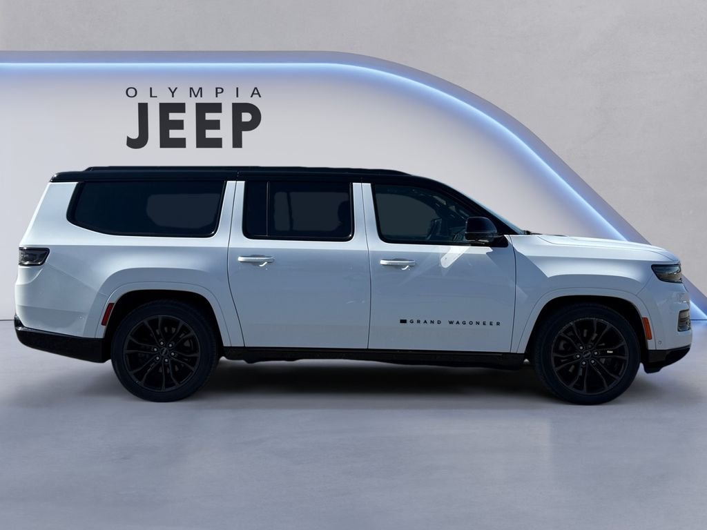 Used 2024 White Jeep Series II image 7