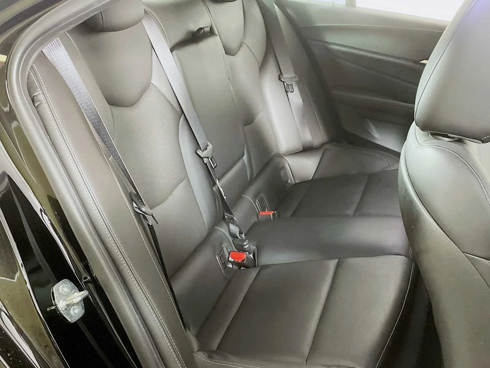 Certified Used 2022 Black Raven Cadillac Premium Luxury image 10