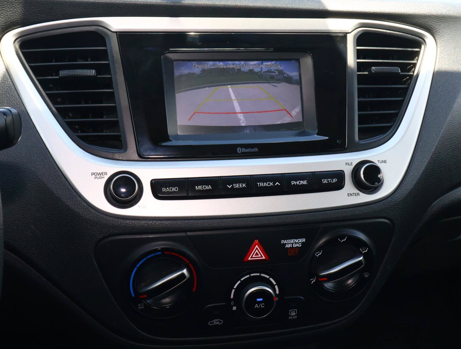 Used 2022 Absolute Black Hyundai SE image 21