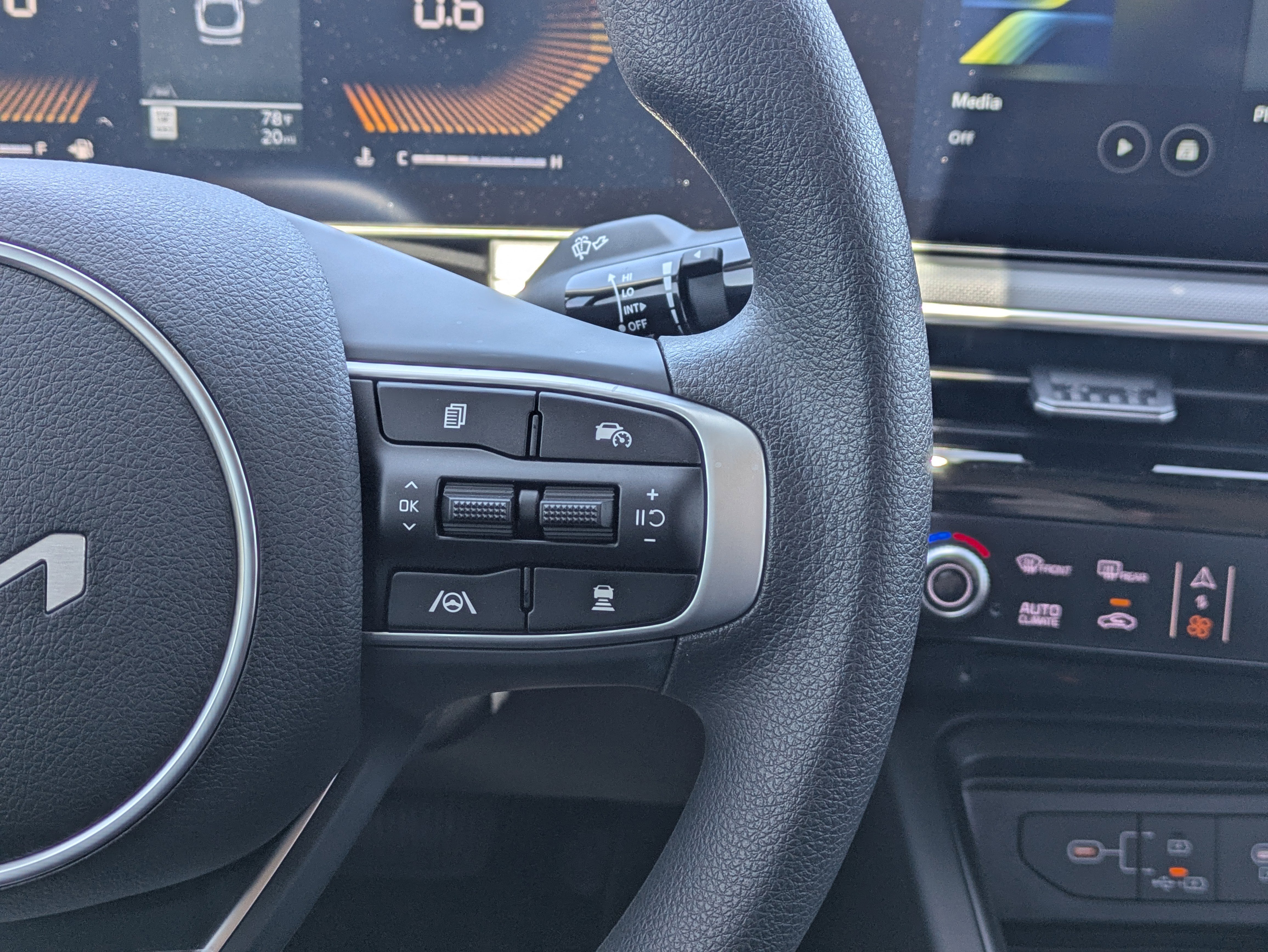 New 2026 Aurora Black Pearl Kia LXS FWD image 21