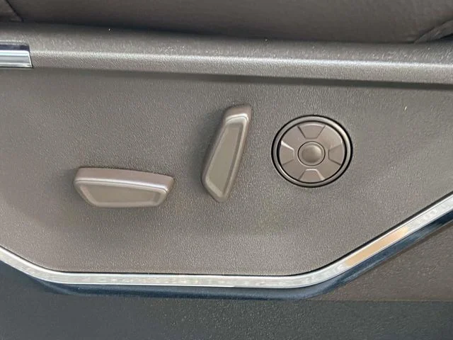 New 2026 Marsh Gray Ford King Ranch image 13