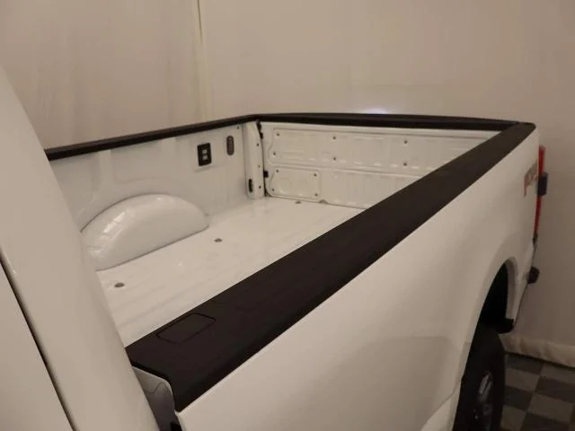 New 2026 Star White Metallic Tri-Coat Ford F-250® Lariat® image 40