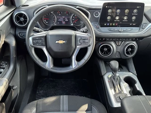 Used 2023 Black Chevrolet 2LT image 12