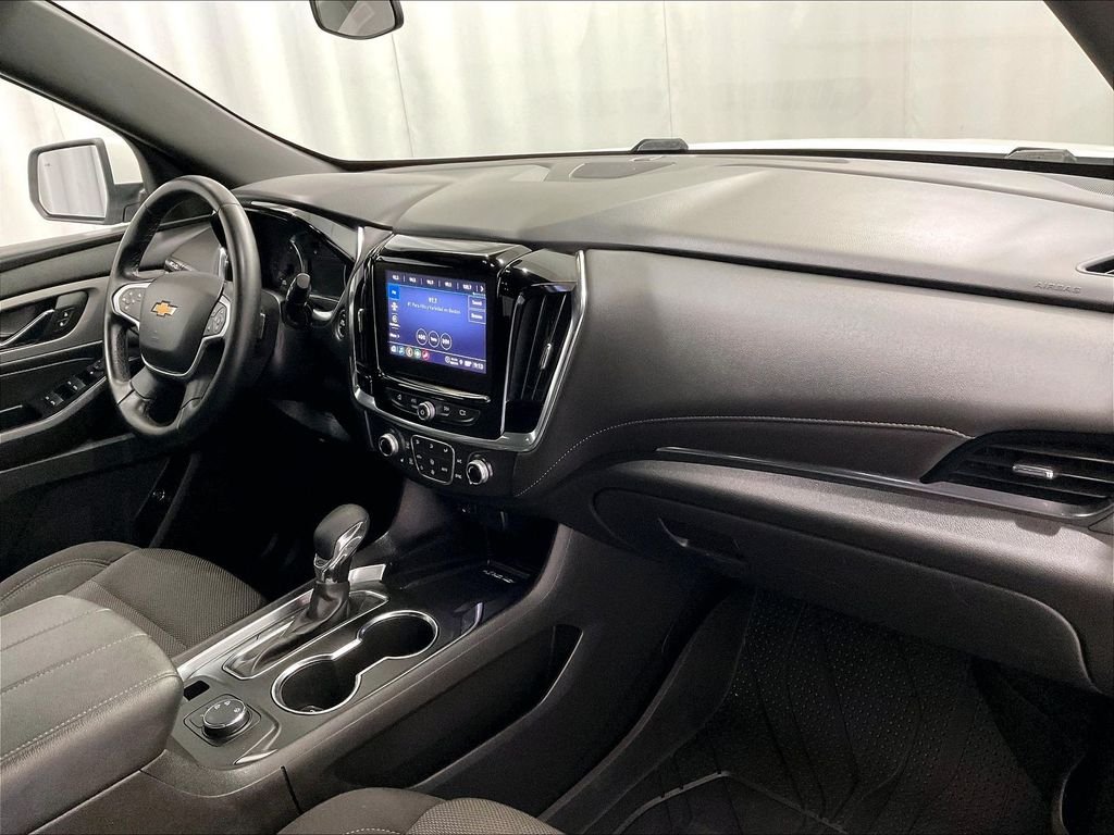 Used 2023 Summit White Chevrolet LT image 14