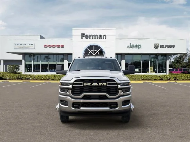 New 2026 Bright White Clear-Coat Exterior Paint RAM Tradesman image 32