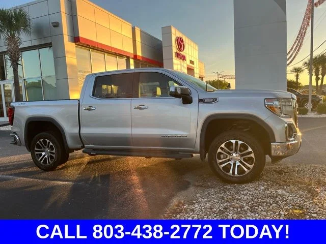 Used 2020 Silver GMC SLT image 2