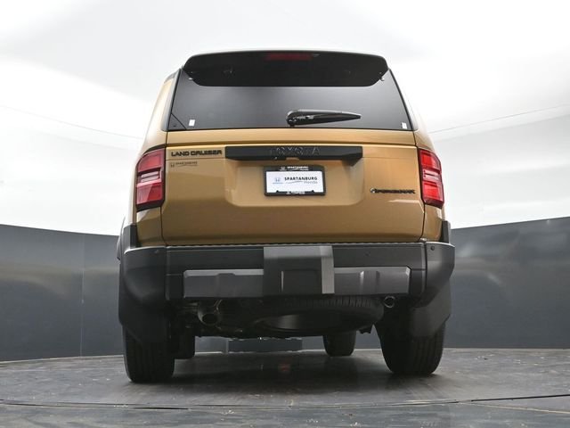 Used 2026 Gray Toyota Base image 39