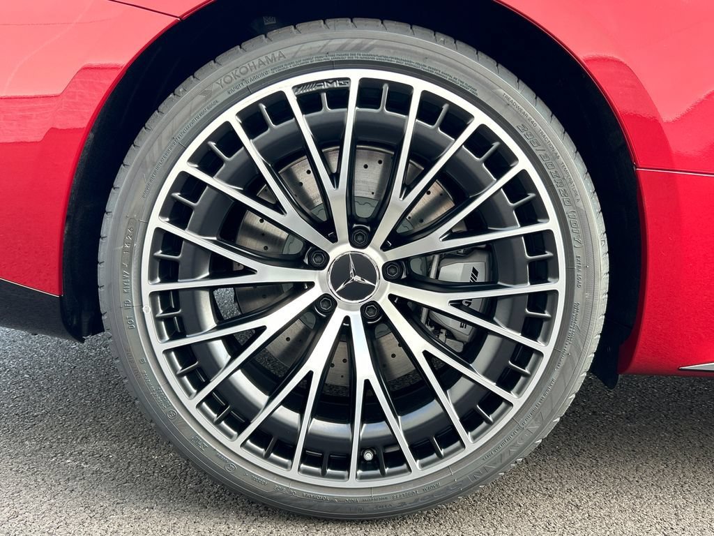 New 2027 MANUFAKTUR Patagonia Red Metallic Mercedes-Benz AMG® CLE 53 4MATIC+ Coupe image 70