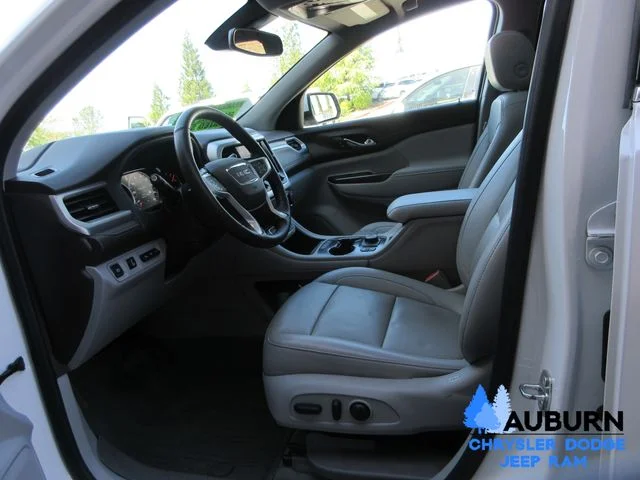 Used 2023 White GMC SLT image 27