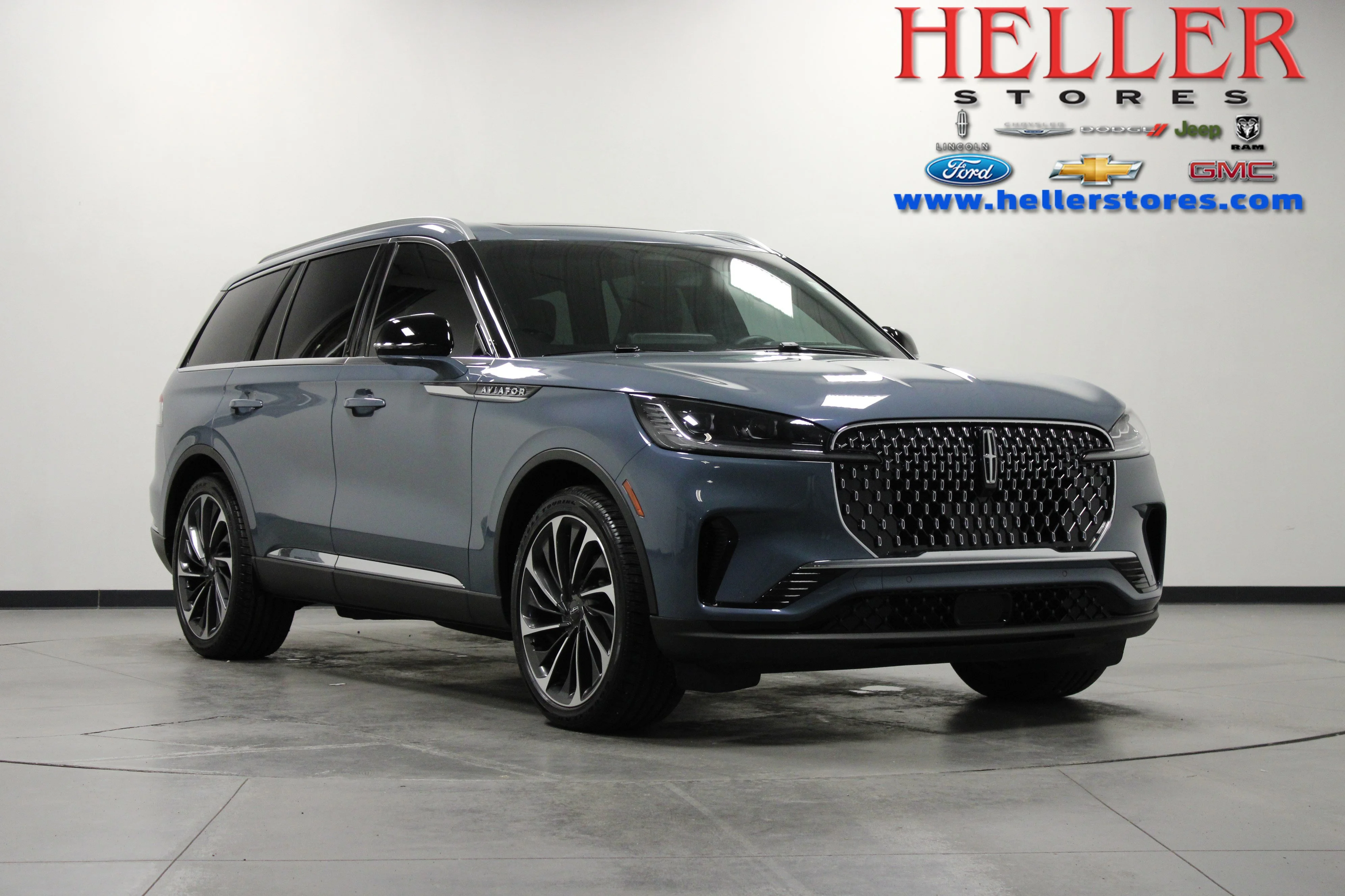 2025 Lincoln Aviator Reserve RWD's photo