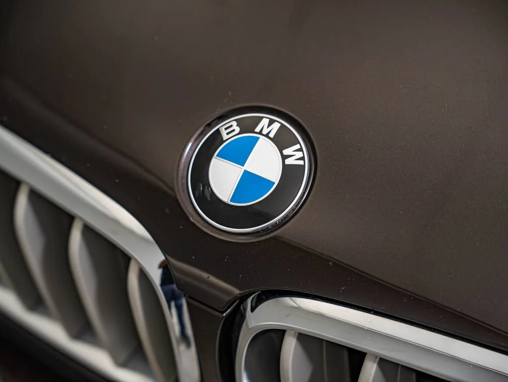 Used 2017 Sparkling Brown Metallic BMW xDrive50i image 10