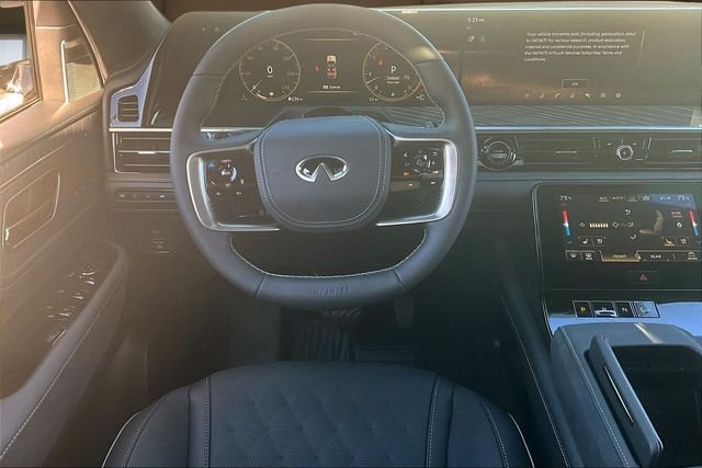 New 2026 RADIANT WHITE INFINITI AUTOGRAPH image 5