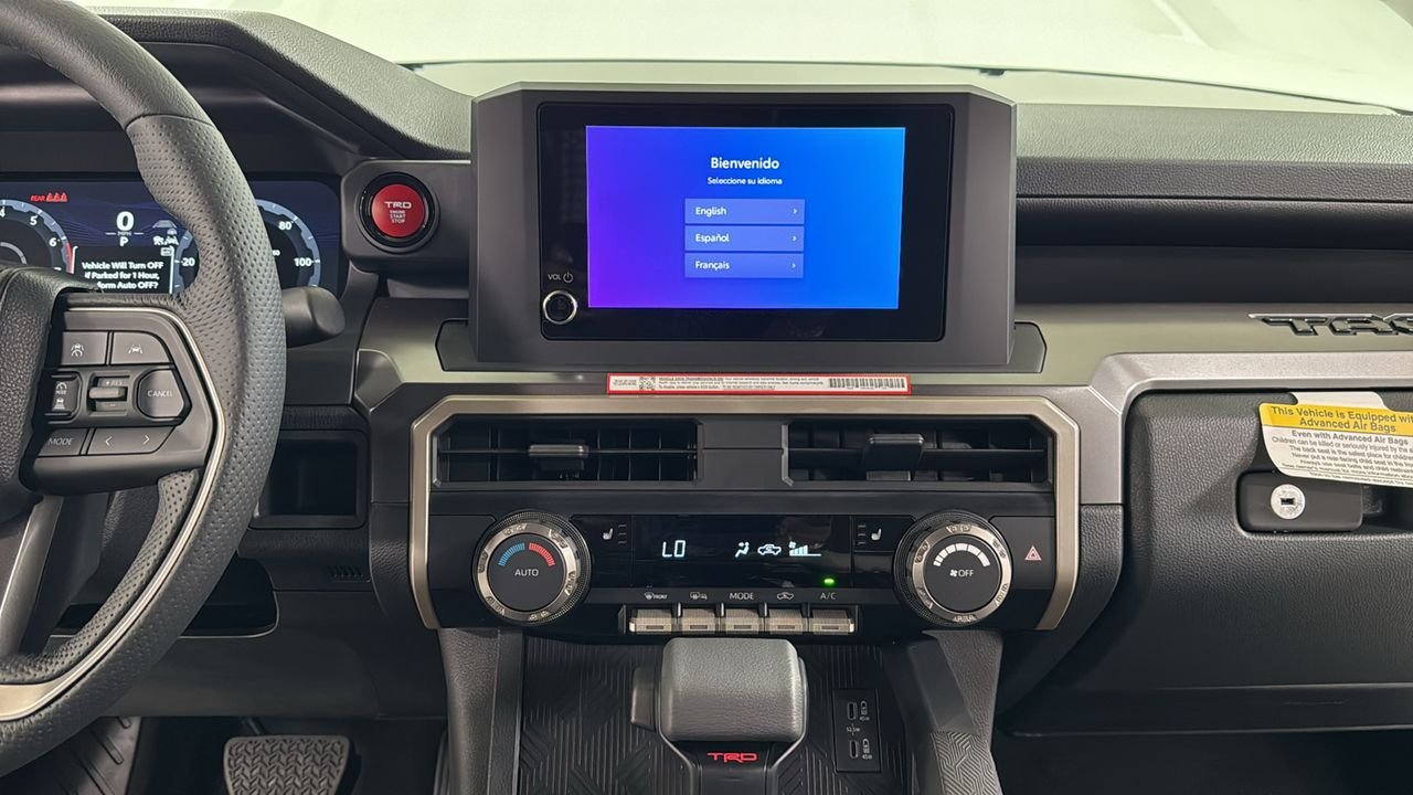 2025 Toyota Tacoma TRD Off Road - Photo 10