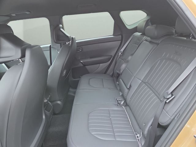 New 2027 Brown Kia X-Line S image 21