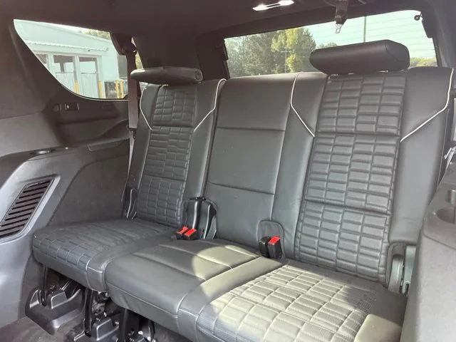Used 2023 Red Cadillac V-Series image 12