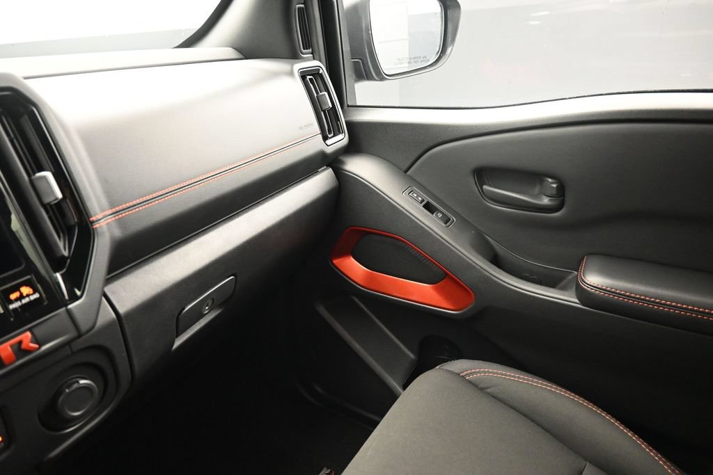Used 2026 Gray Nissan PRO-4X image 8