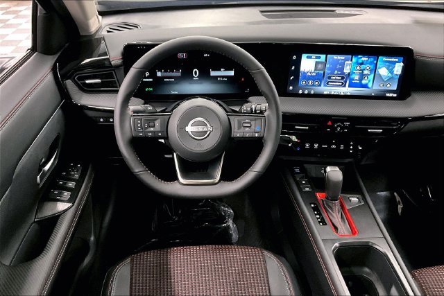 New 2026 Canyon Bronze Nissan SR image 20