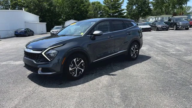 Used 2023 Gray Kia EX image 4