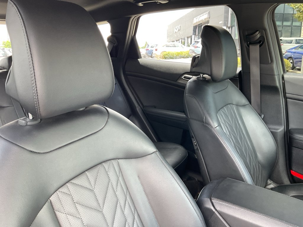 Certified Used 2025 Jungle Green Kia X-Line image 8