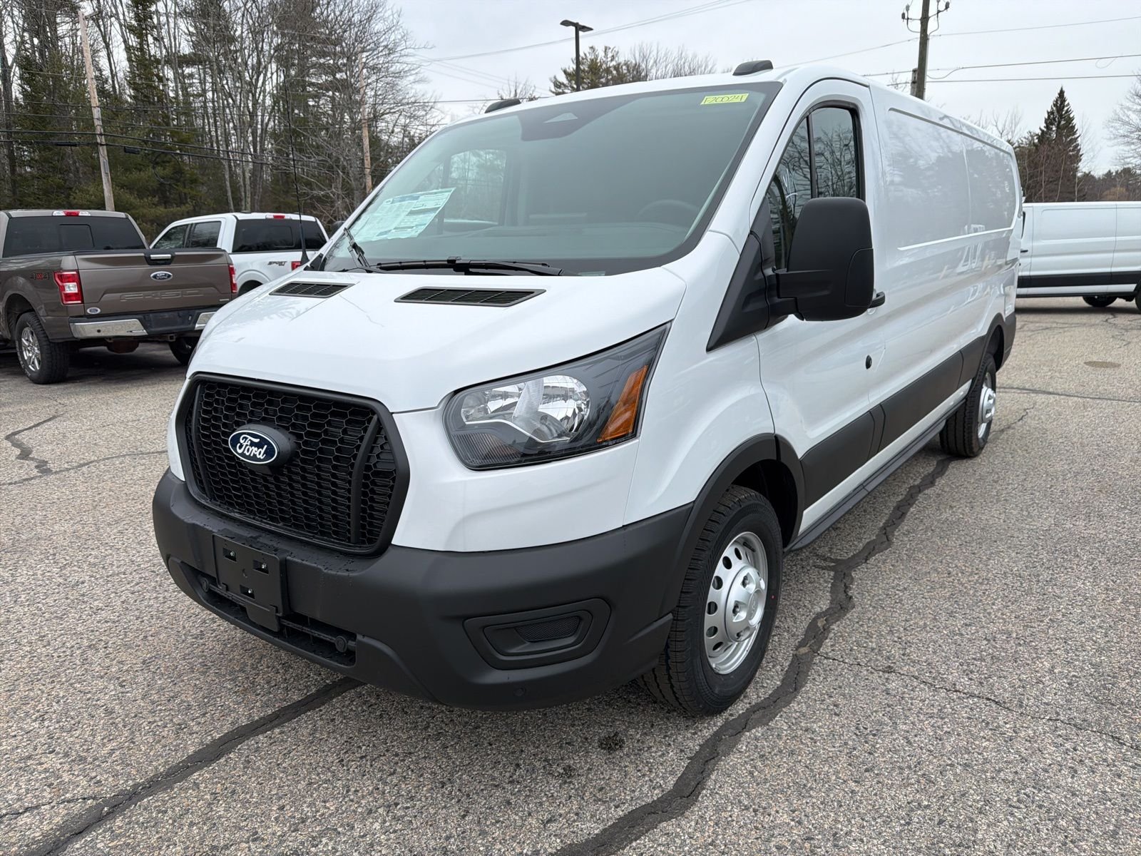 New 2026 Oxford White Ford Cargo Van image 3