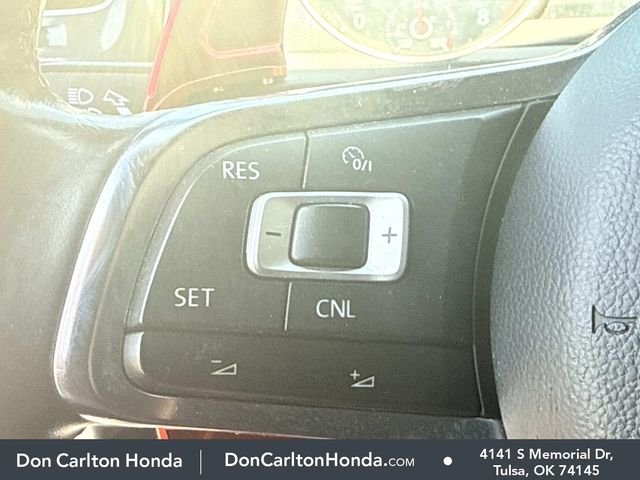 Used 2017 Reflex Silver Metallic Volkswagen S image 22