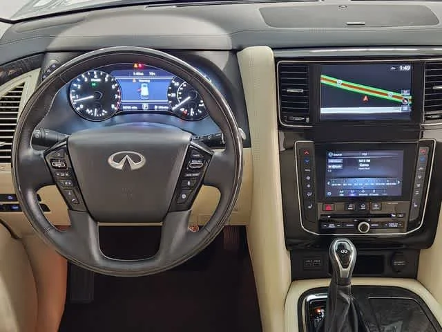 Used 2020 Moonstone White INFINITI LUXE image 26