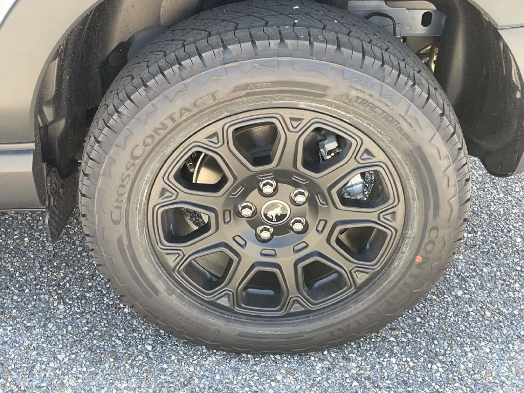New 2026 Gray Ford Badlands image 9