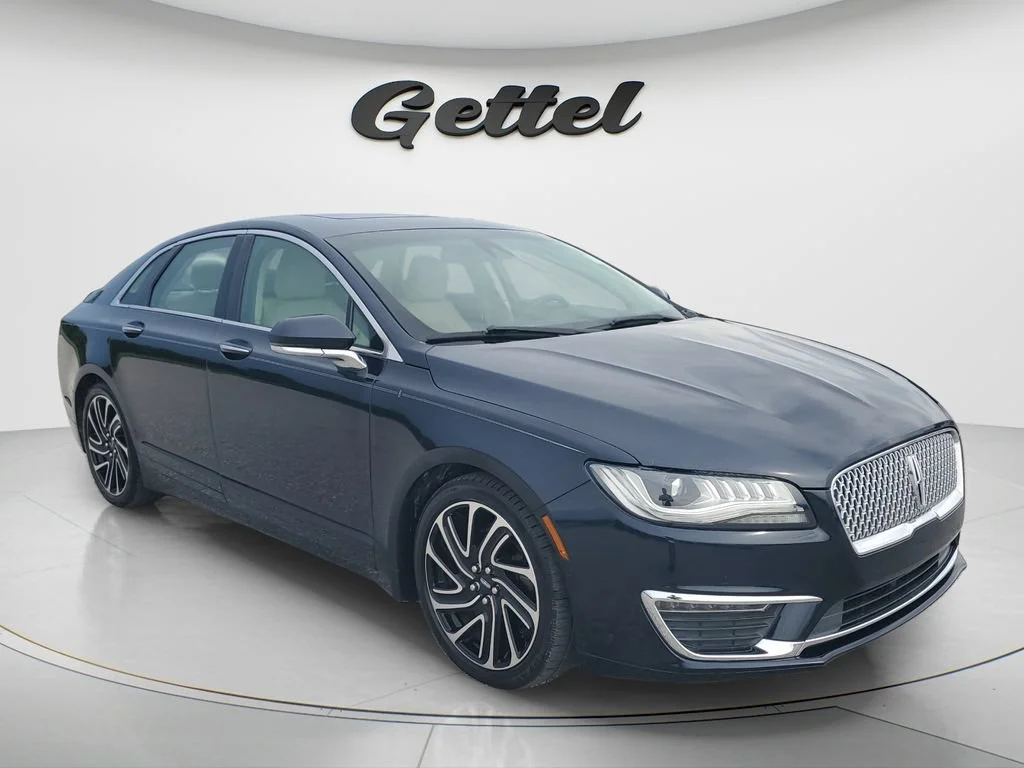 Used 2020 Blue Lincoln Reserve image 3