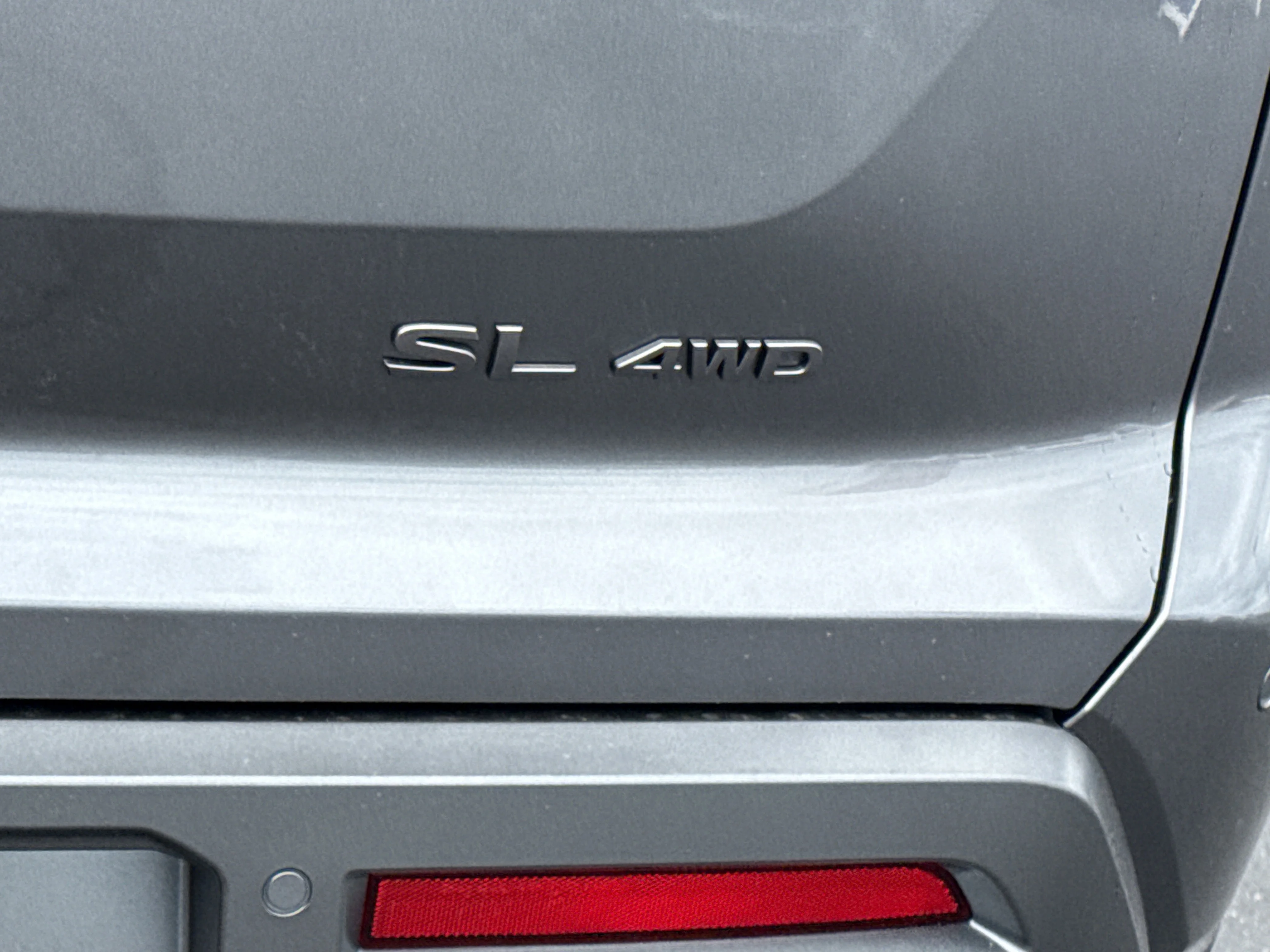 New 2026 Gun Metallic Nissan SL 4WD image 9